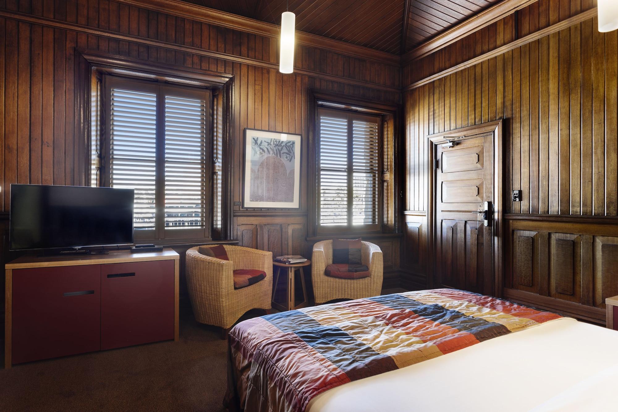 The Henry Jones Art Hotel Hobart Esterno foto A room at the hotel