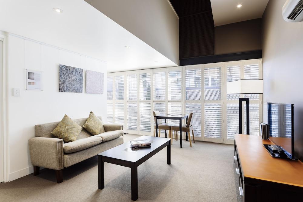 The Henry Jones Art Hotel Hobart Esterno foto A typical apartment at the hotel